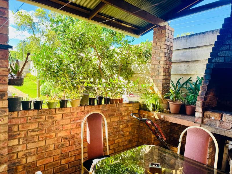 5 Bedroom Property for Sale in Grahamstown Eastern Cape